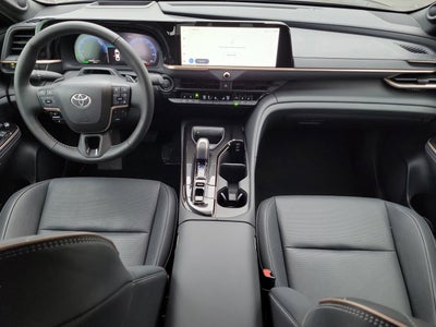 2026 Toyota Crown Platinum