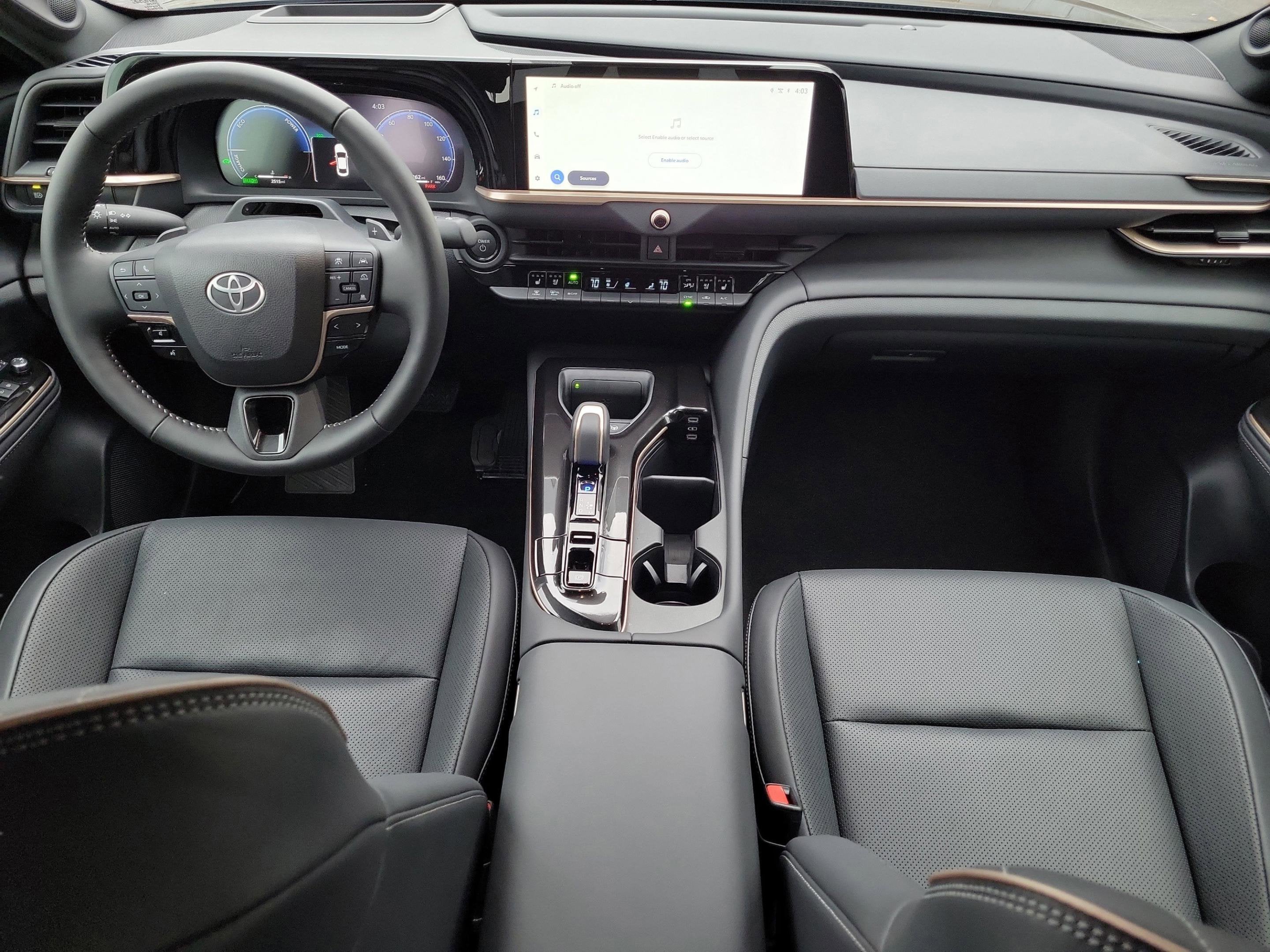 2026 Toyota Crown Platinum