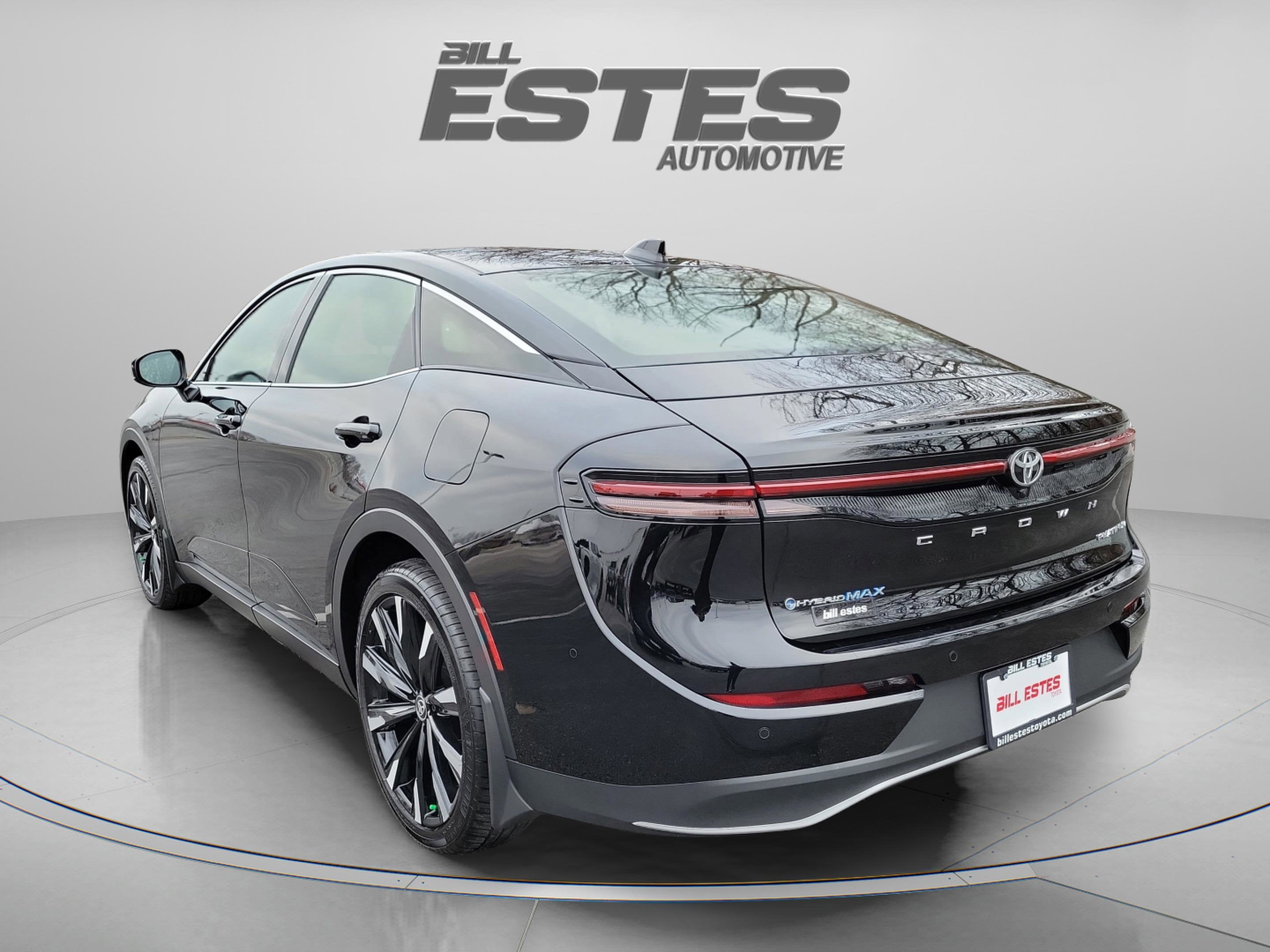 2026 Toyota Crown Platinum