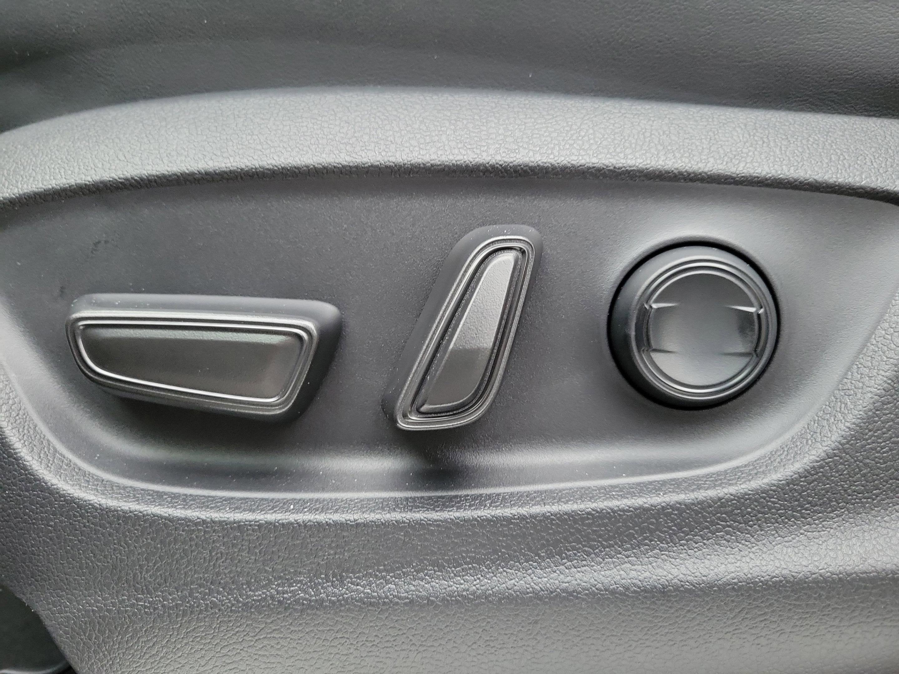 2026 Toyota Crown Platinum