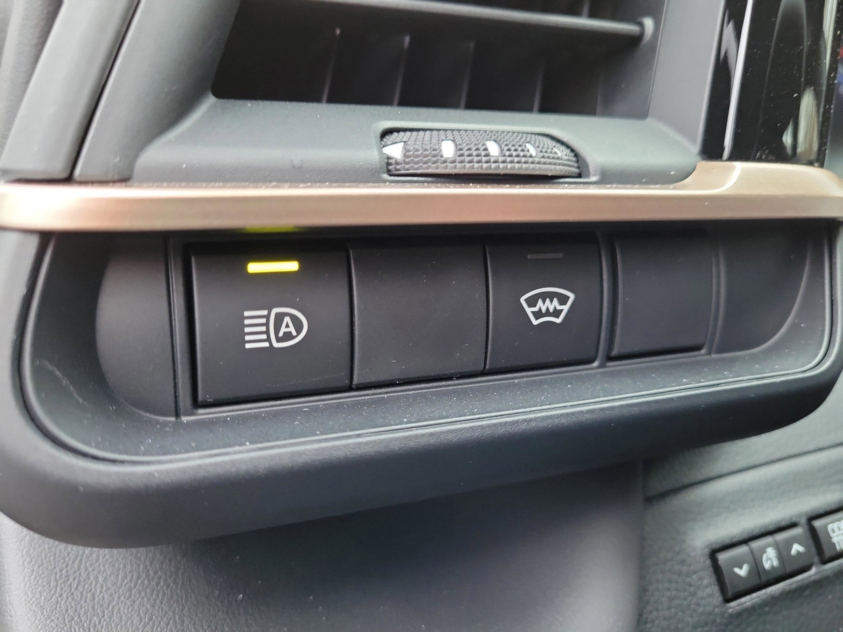 2026 Toyota Crown Platinum