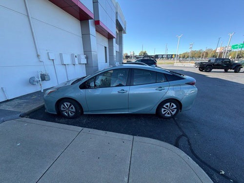 2018 Toyota Prius Two