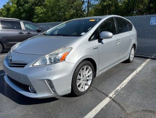 2014 Toyota Prius v Five