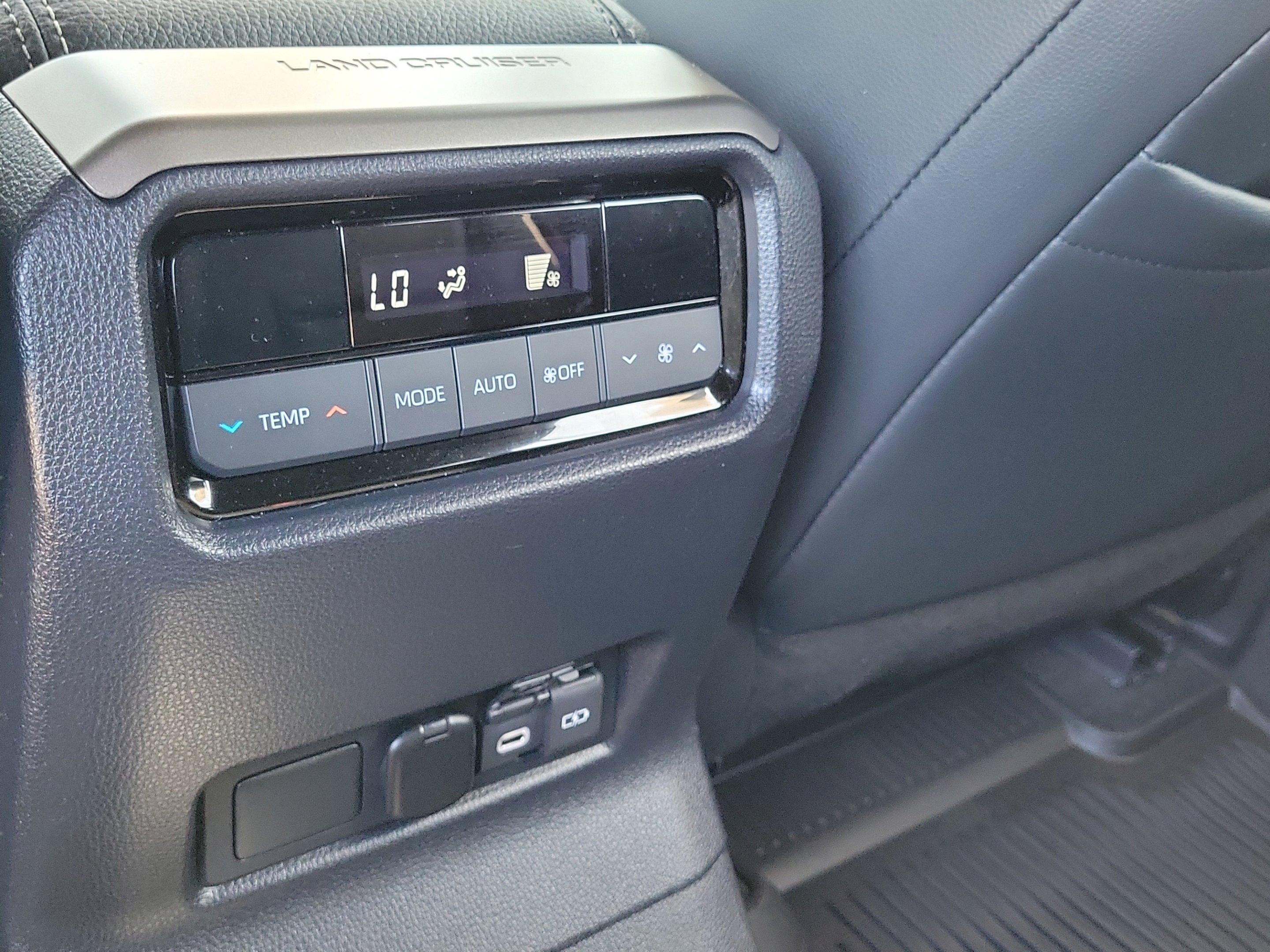 2025 Toyota Land Cruiser Base