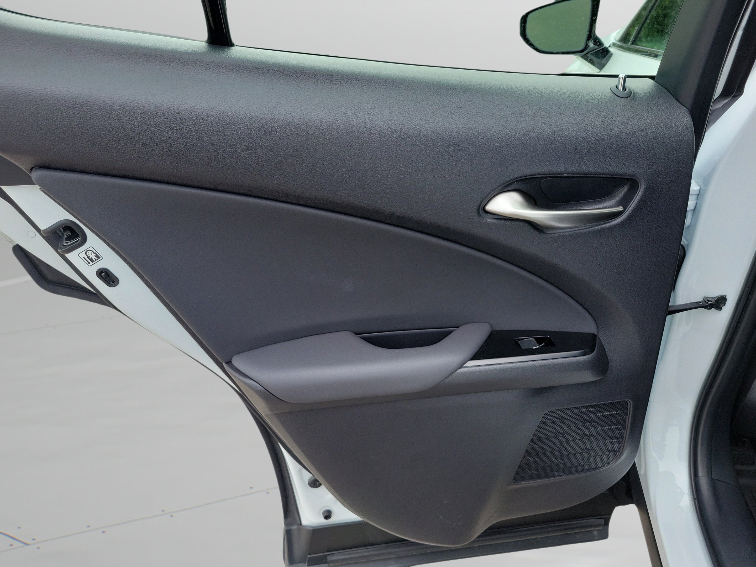 2023 Lexus UX UX 250h F SPORT Handling