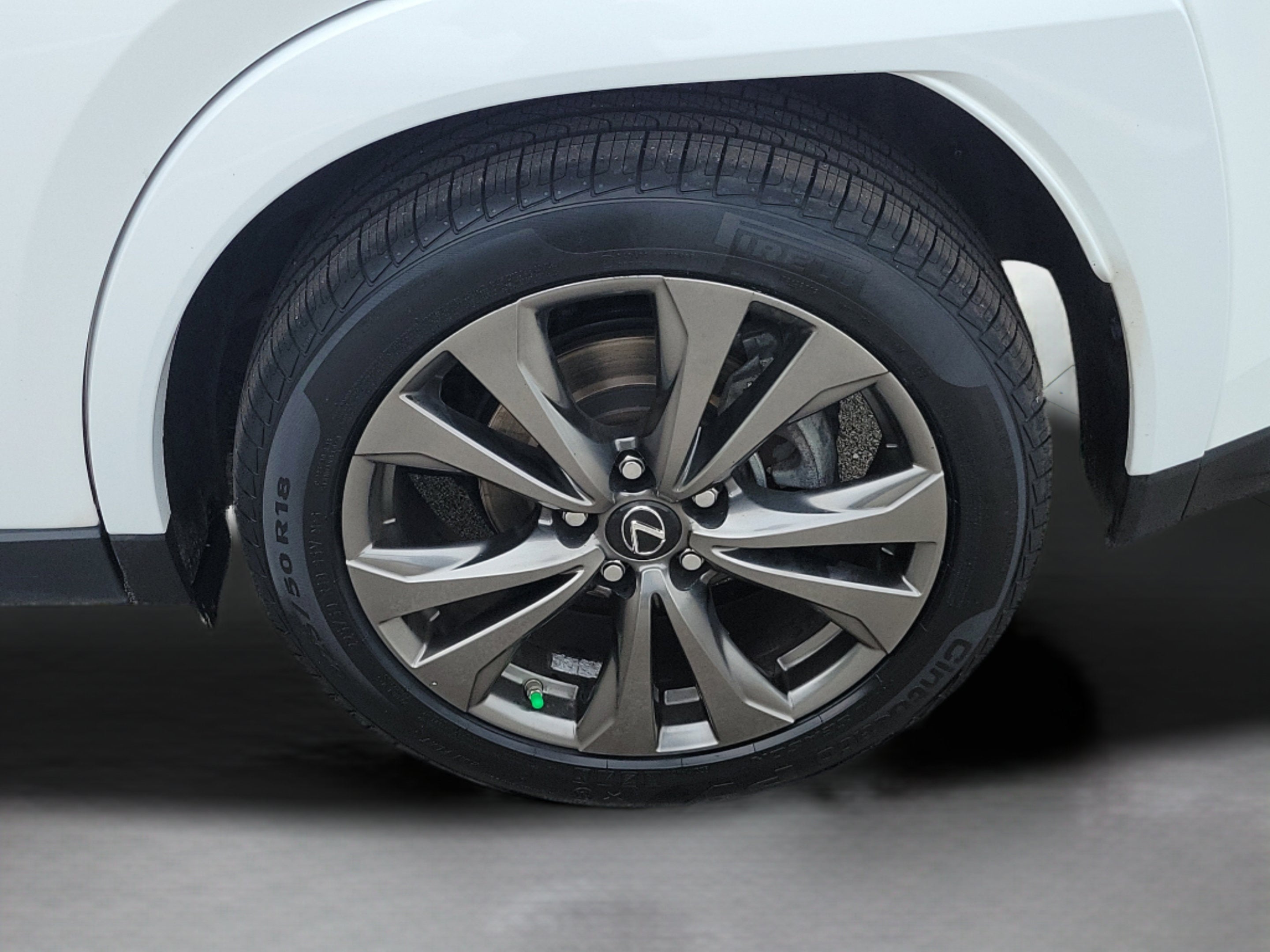2023 Lexus UX UX 250h F SPORT Handling