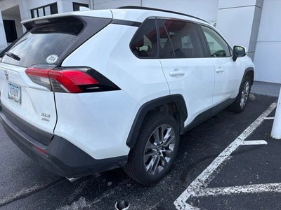 2019 Toyota RAV4 XLE Premium