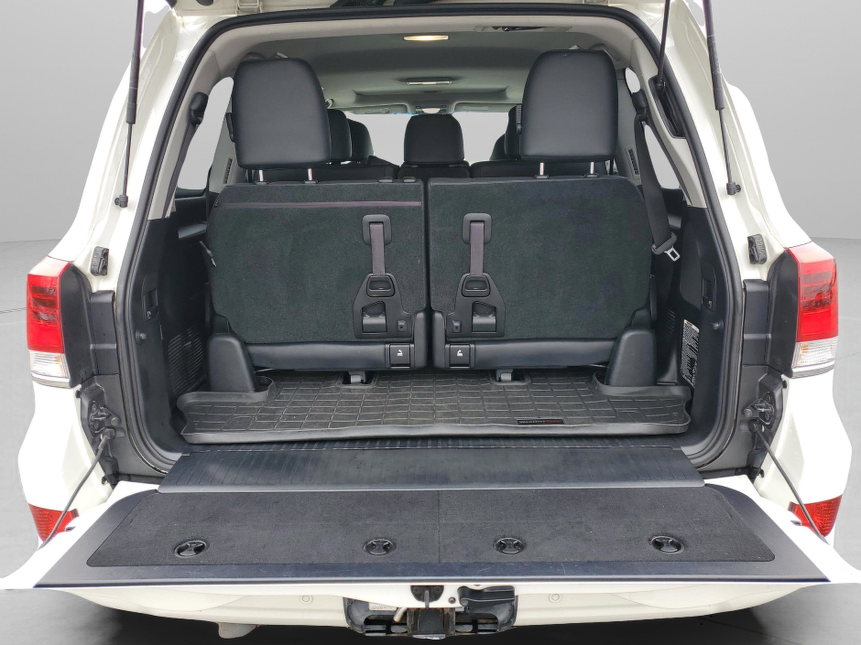 2019 Toyota Land Cruiser Base