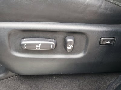 2019 Toyota Land Cruiser Base