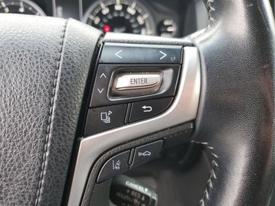 2019 Toyota Land Cruiser Base