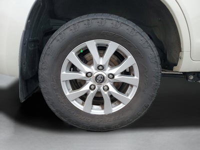 2019 Toyota Land Cruiser Base