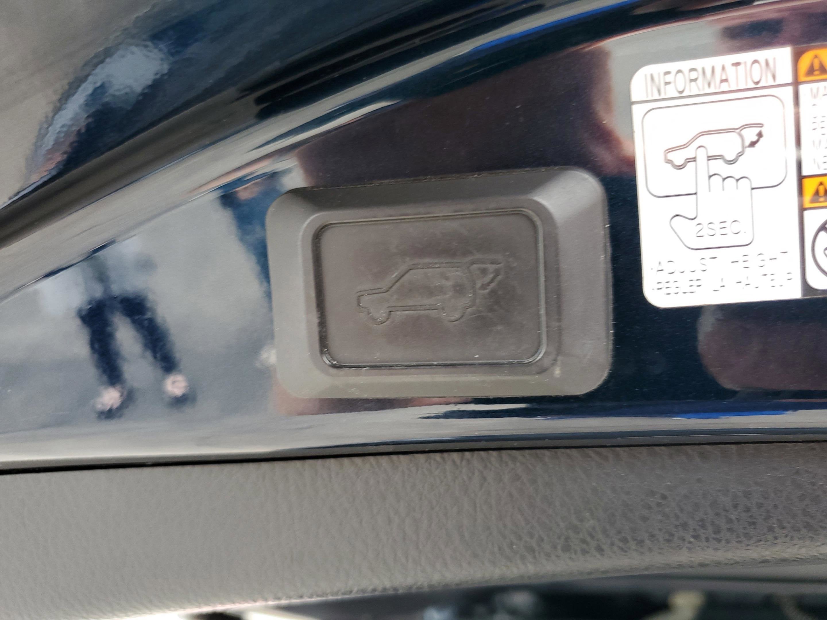 2017 Toyota RAV4 Hybrid Limited