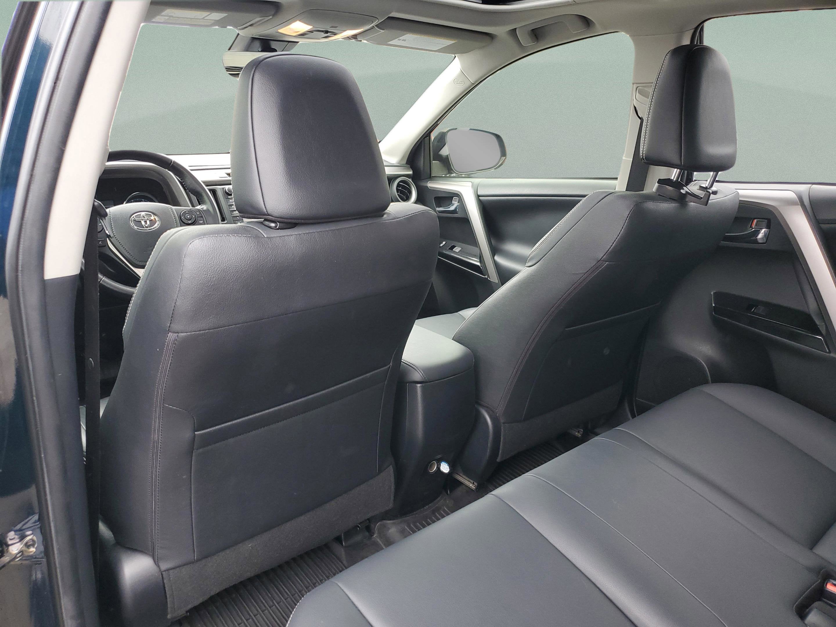 2017 Toyota RAV4 Hybrid Limited