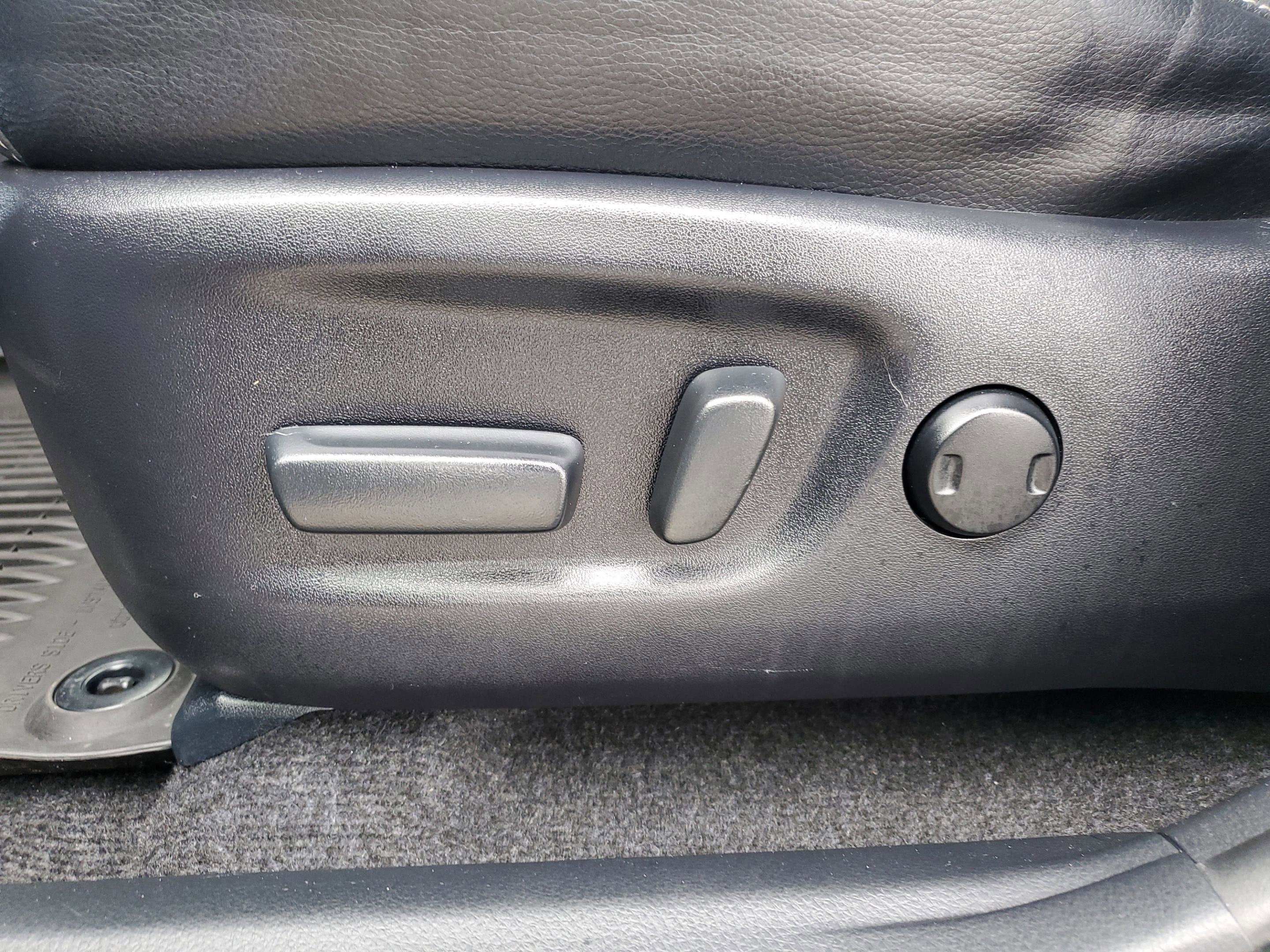 2017 Toyota RAV4 Hybrid Limited