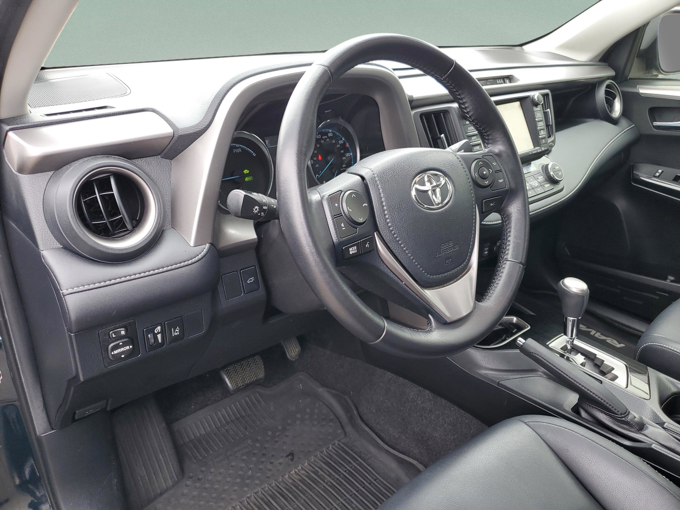 2017 Toyota RAV4 Hybrid Limited