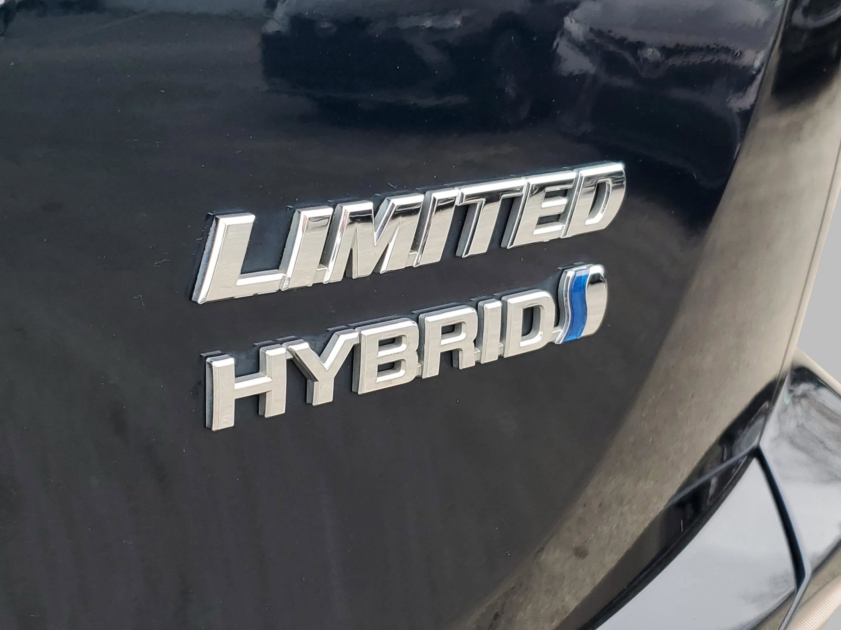 2017 Toyota RAV4 Hybrid Limited