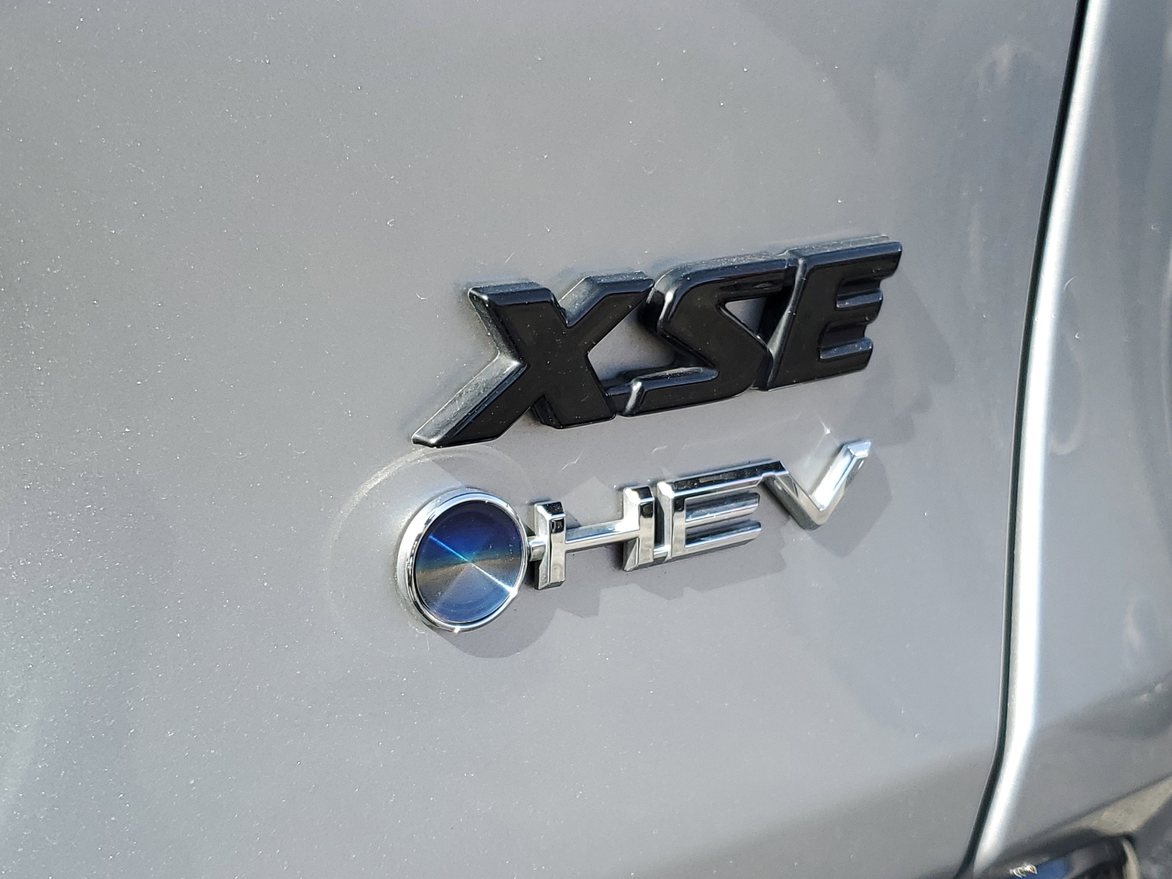 2025 Toyota RAV4 Hybrid XSE