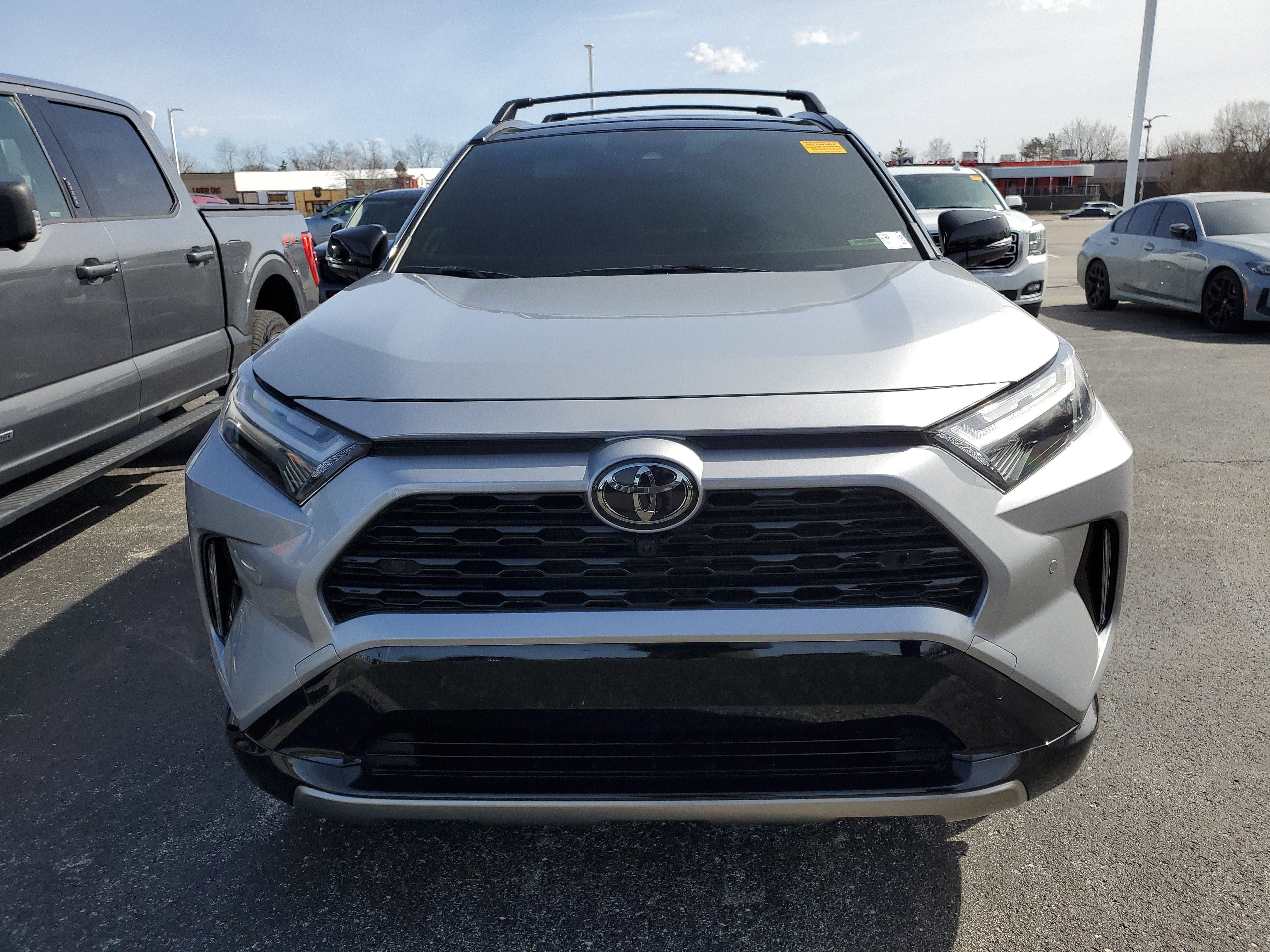 2025 Toyota RAV4 Hybrid XSE