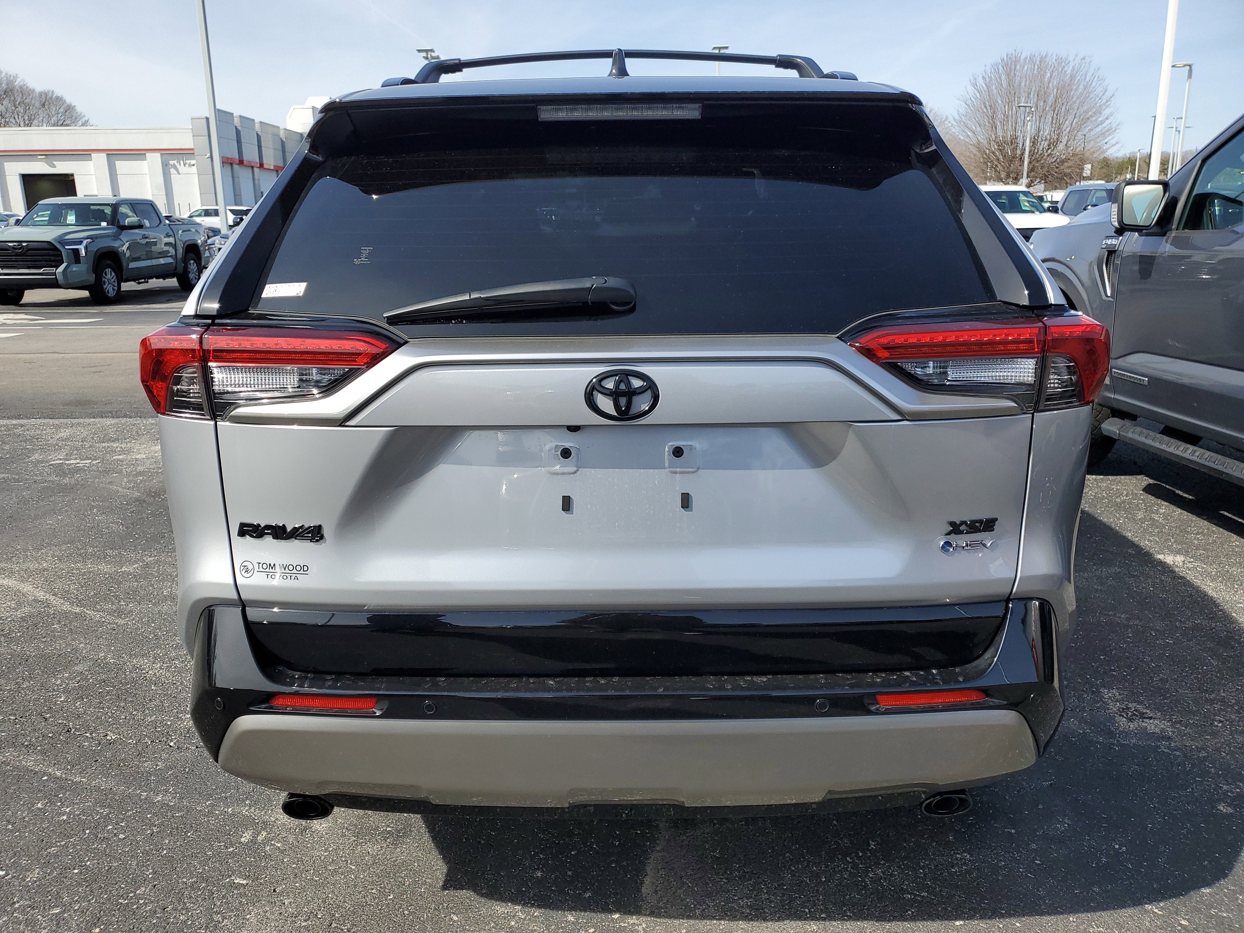 2025 Toyota RAV4 Hybrid XSE