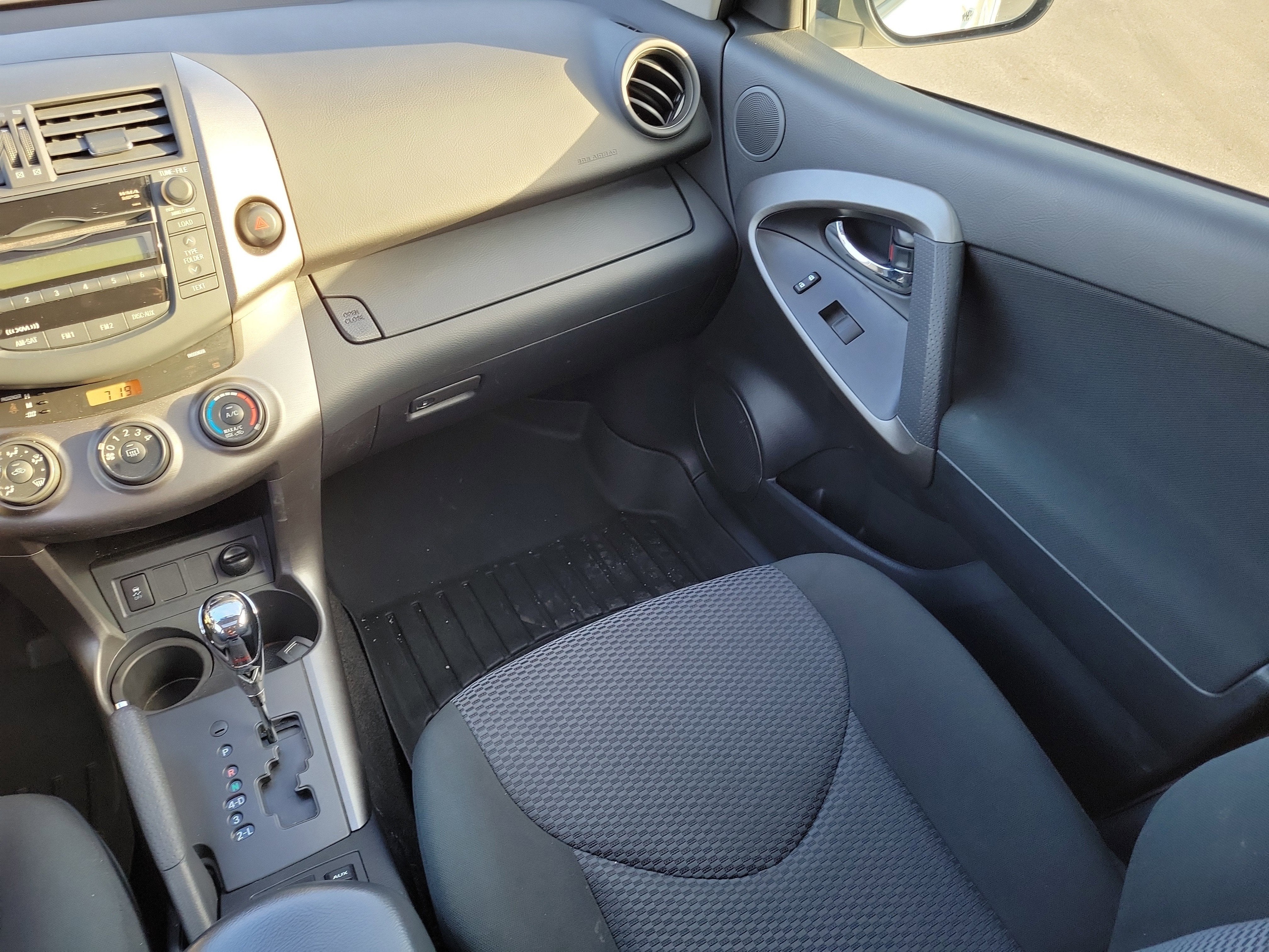 2011 Toyota RAV4 Sport