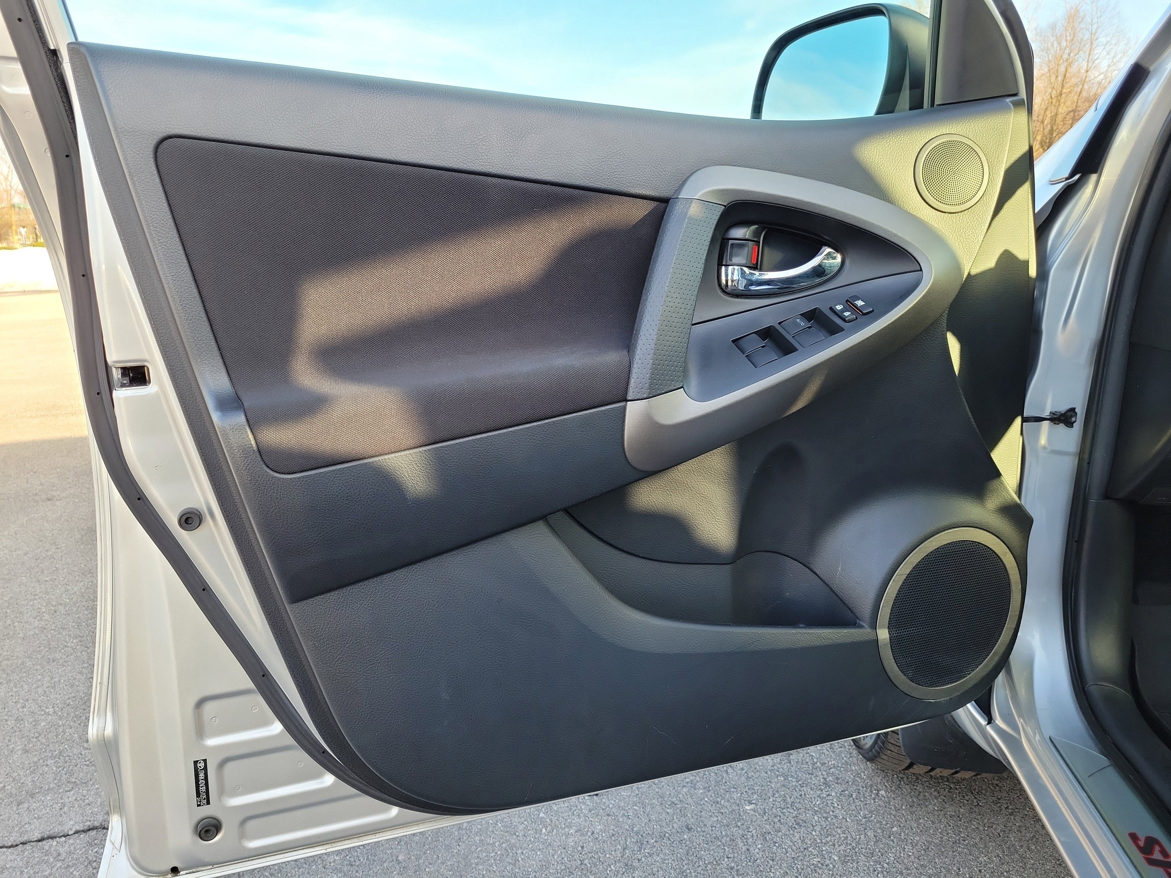 2011 Toyota RAV4 Sport