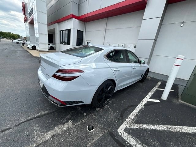 2022 Genesis G70 3.3T