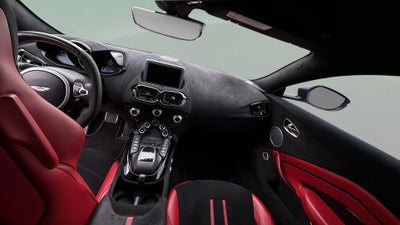 2020 Aston Martin Vantage Base