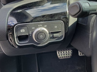 2022 Mercedes-Benz A-Class A 220