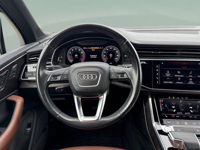 2020 Audi Q7 Premium Plus