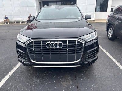2020 Audi Q7 Premium Plus