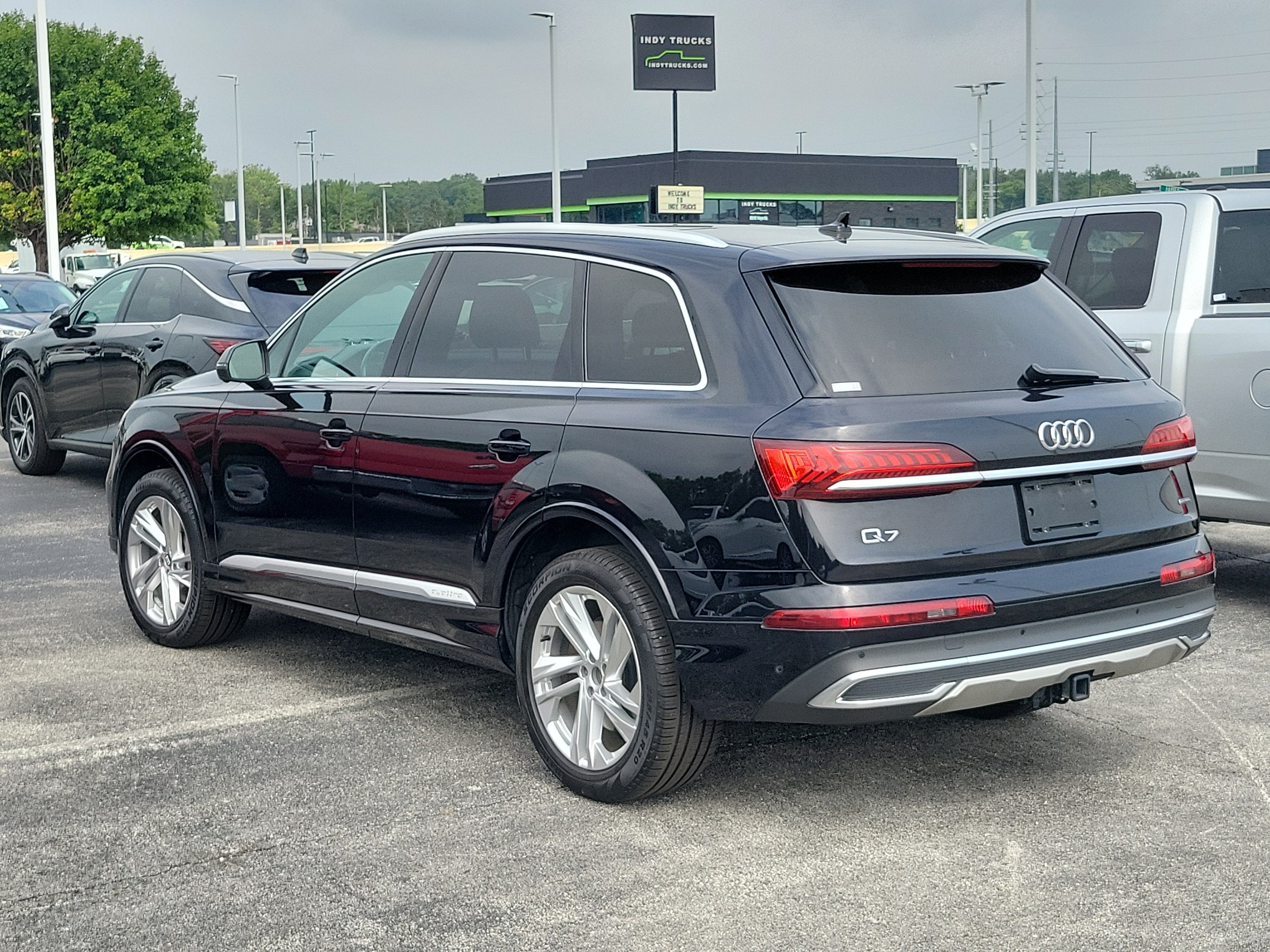 2020 Audi Q7 Premium Plus