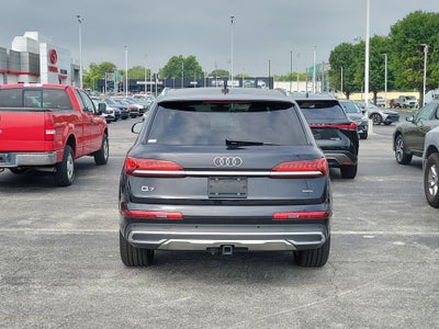 2020 Audi Q7 Premium Plus