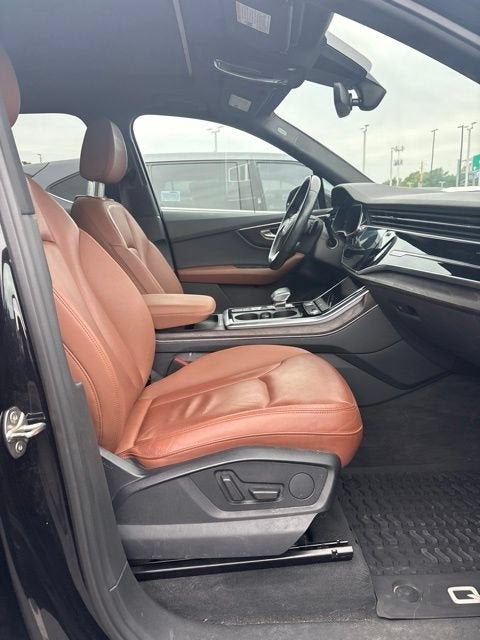 2020 Audi Q7 Premium Plus