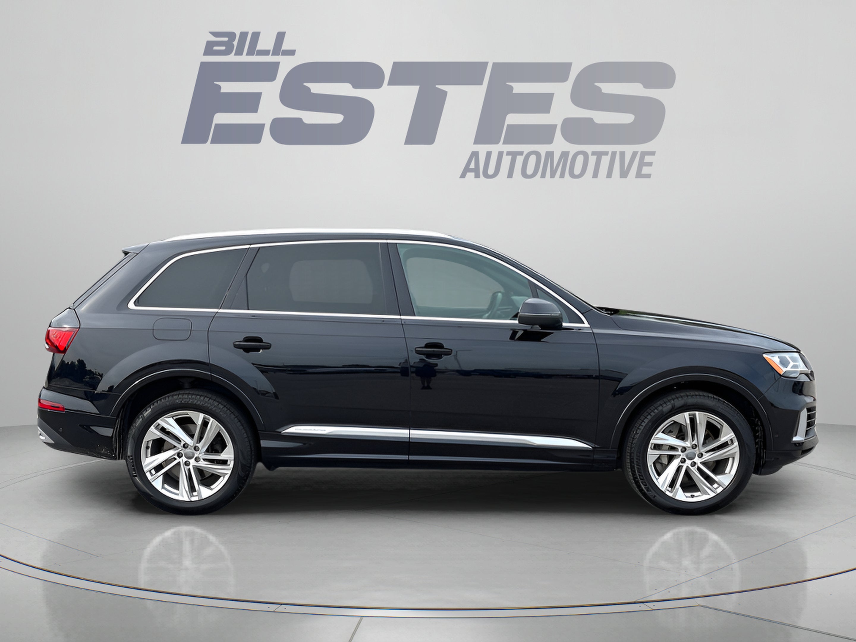 2020 Audi Q7 Premium Plus