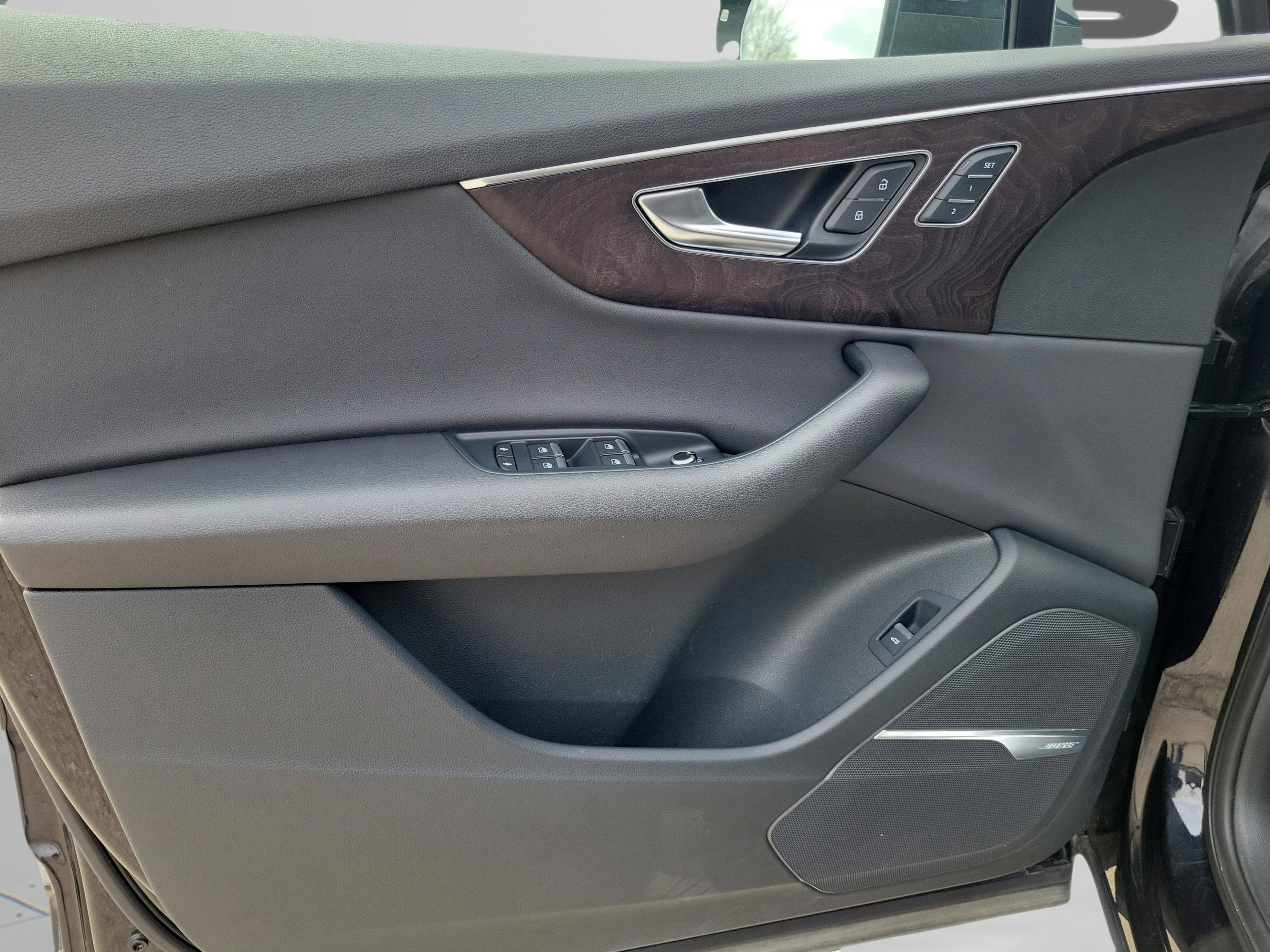2020 Audi Q7 Prestige