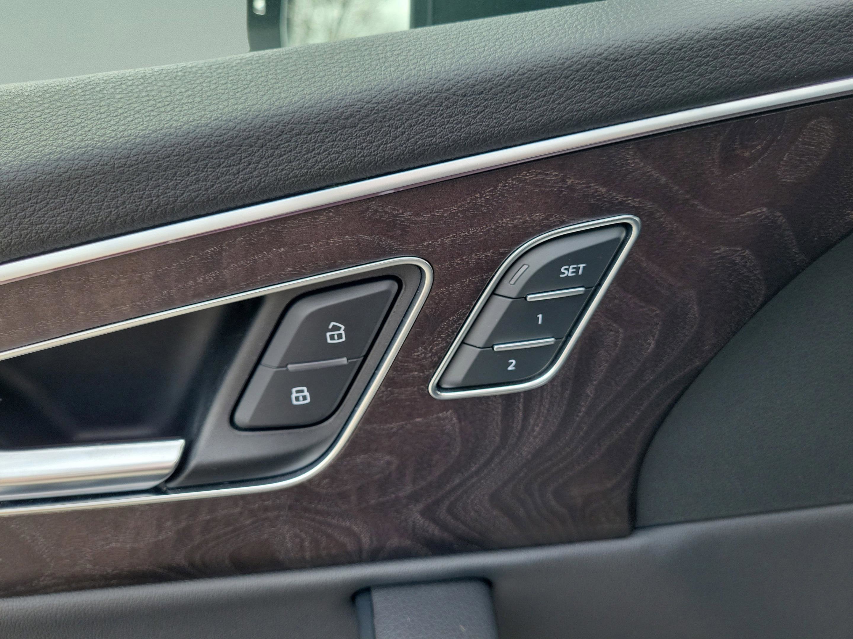 2020 Audi Q7 Prestige