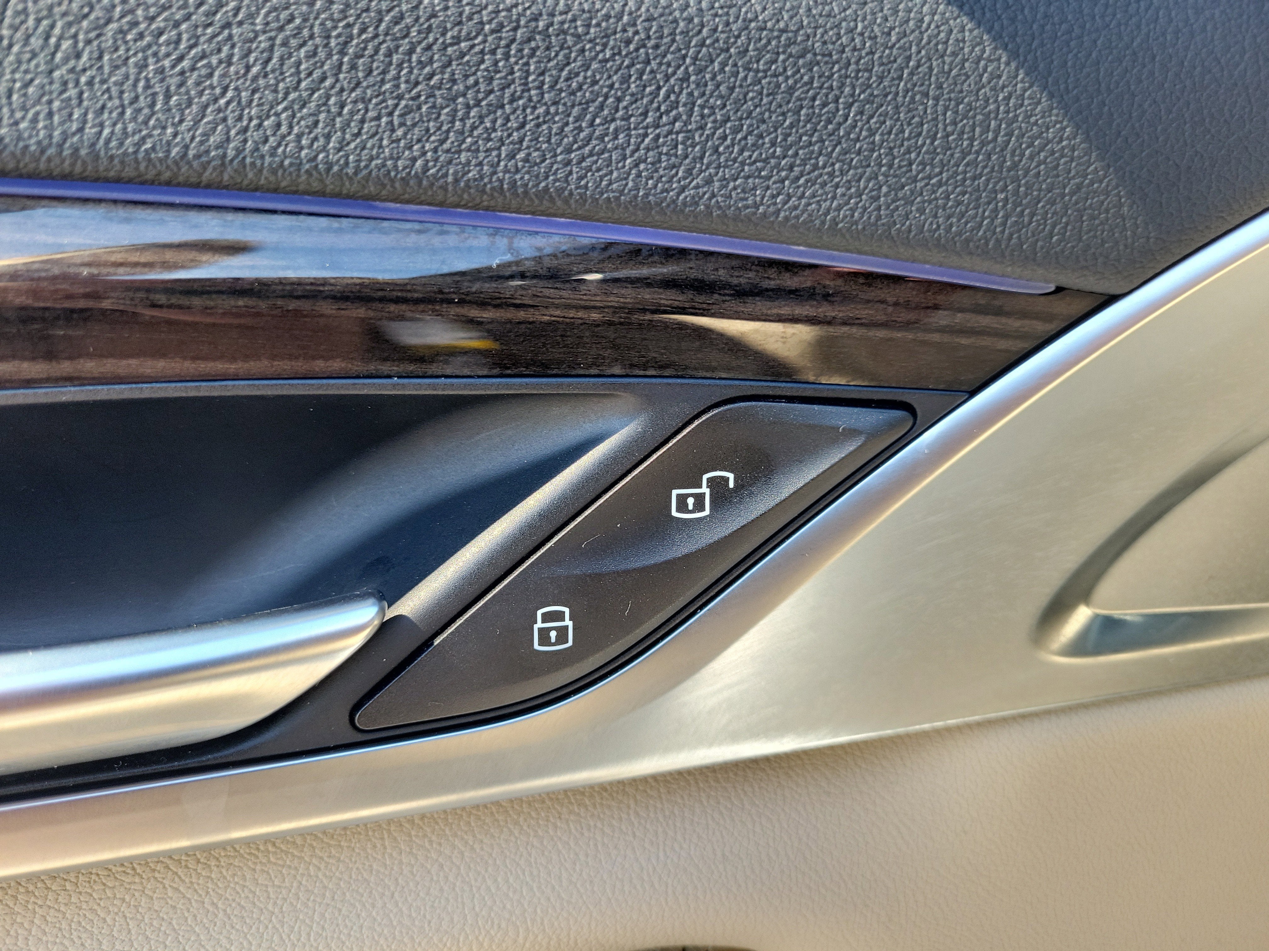 2018 BMW 5 Series 530i