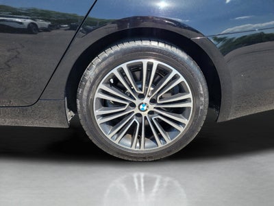 2018 BMW 5 Series 530i