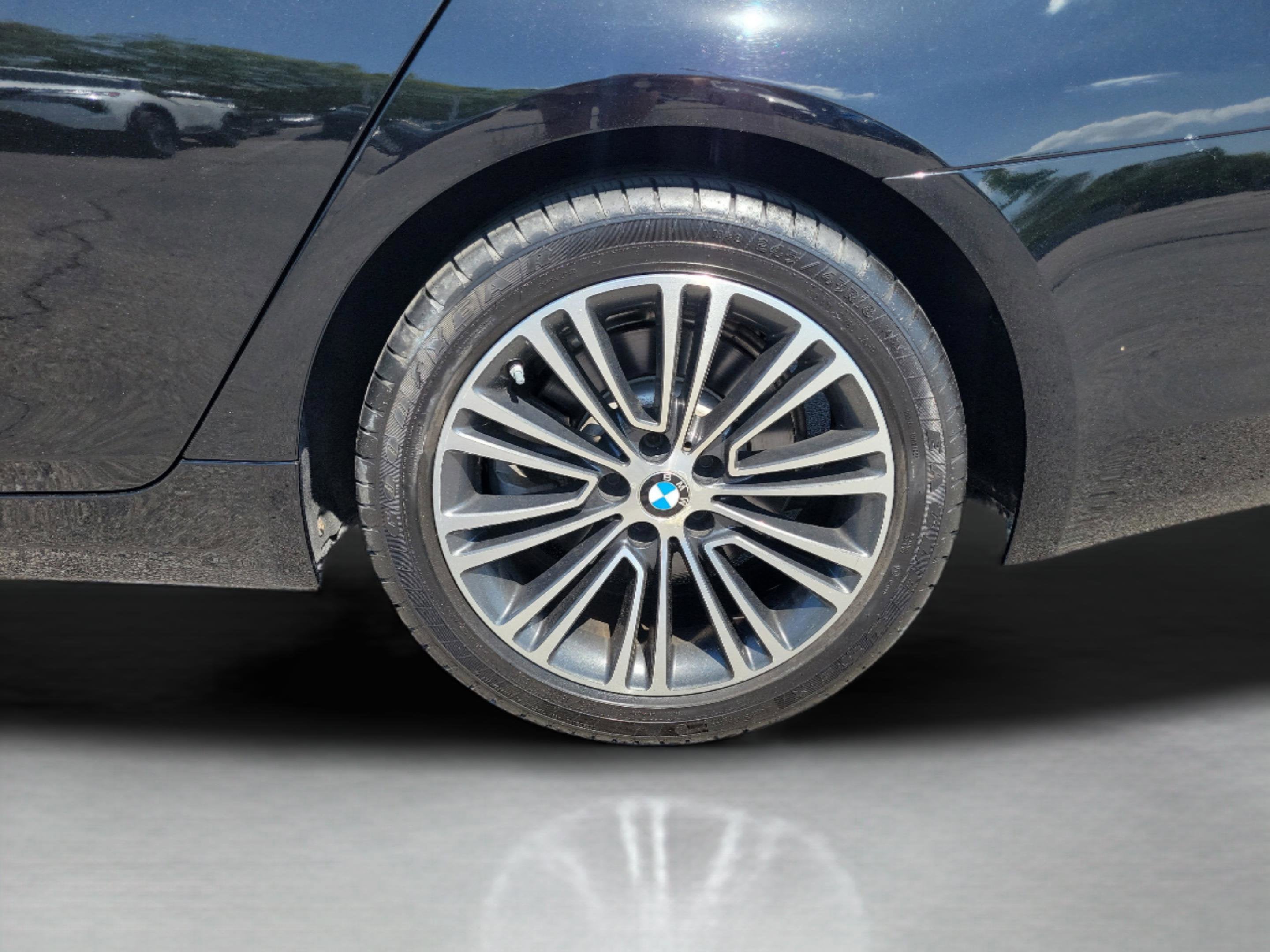 2018 BMW 5 Series 530i