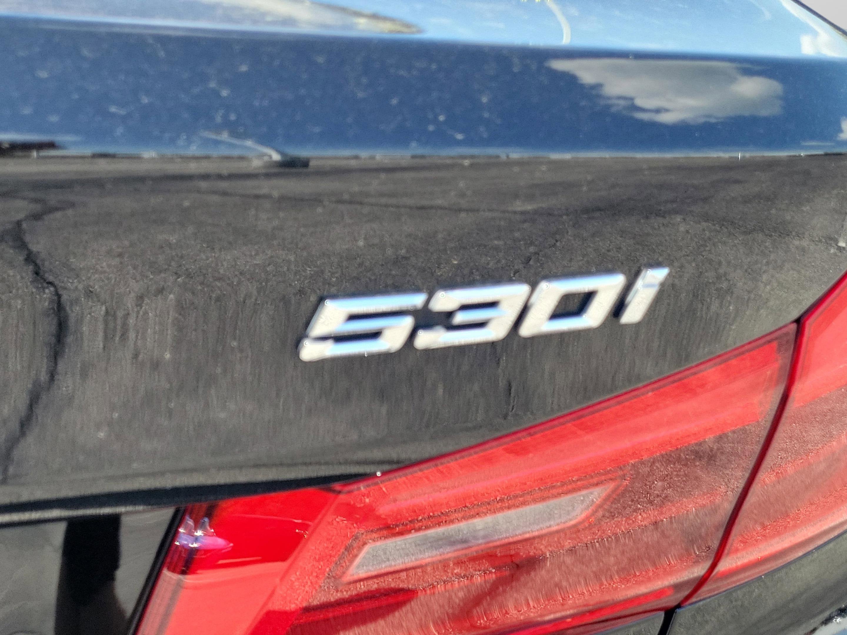 2018 BMW 5 Series 530i