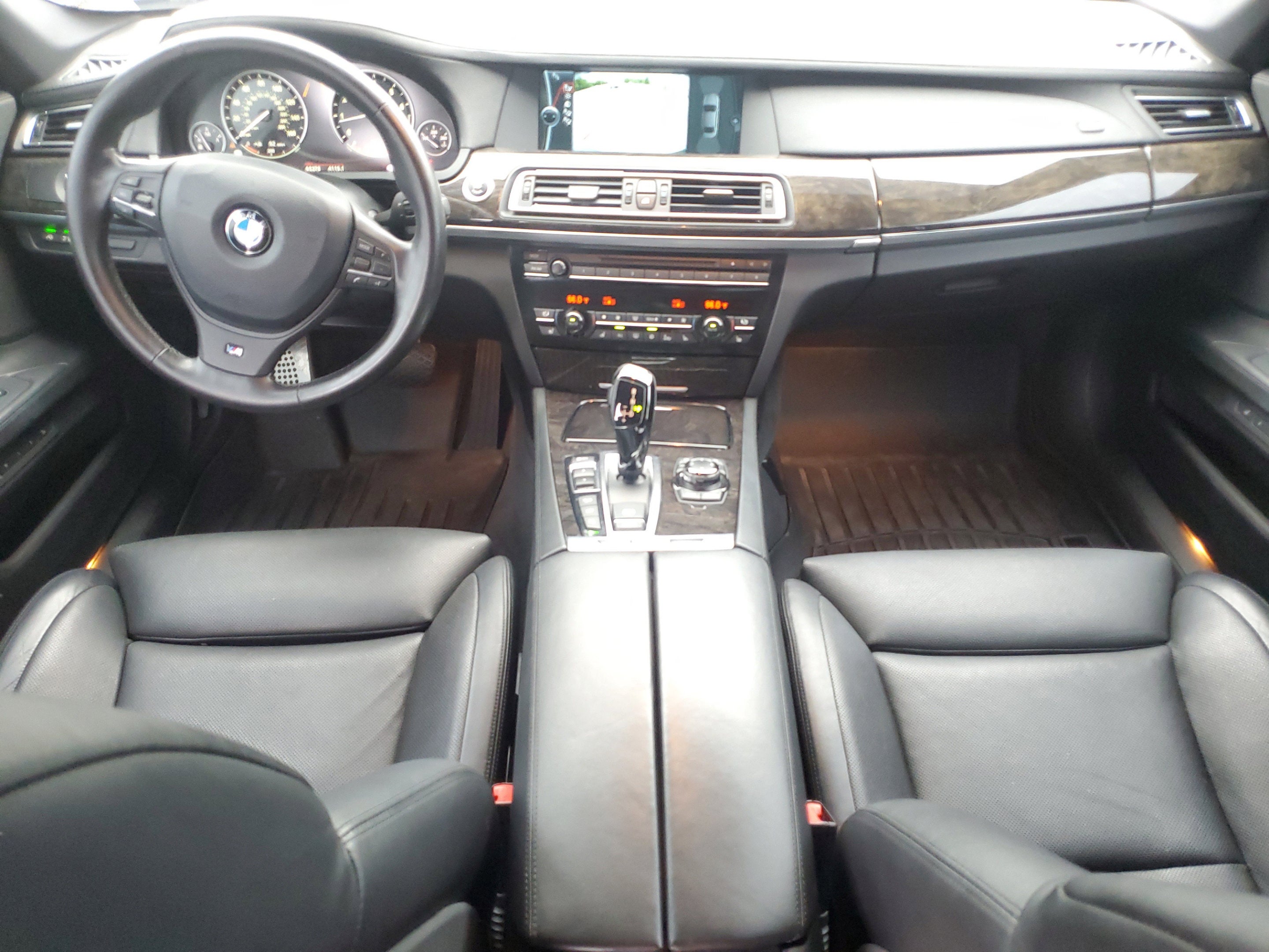 2012 BMW 7 Series 750Li xDrive