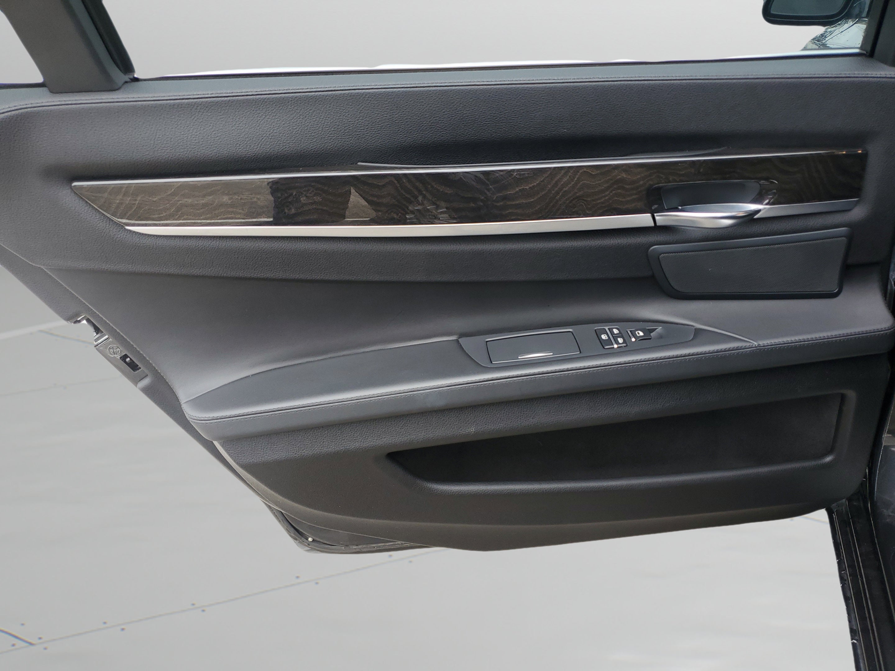 2012 BMW 7 Series 750Li xDrive