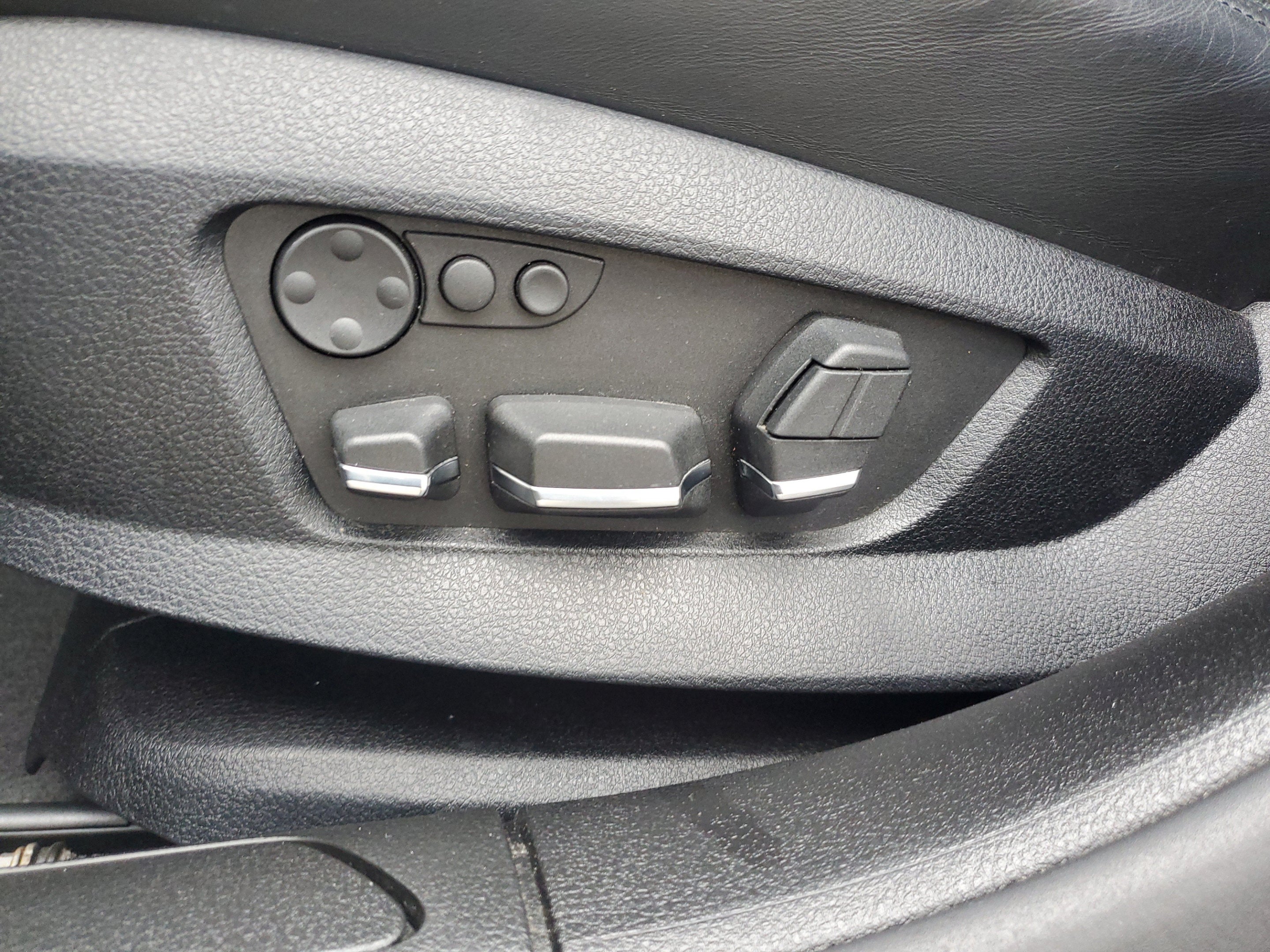 2012 BMW 7 Series 750Li xDrive