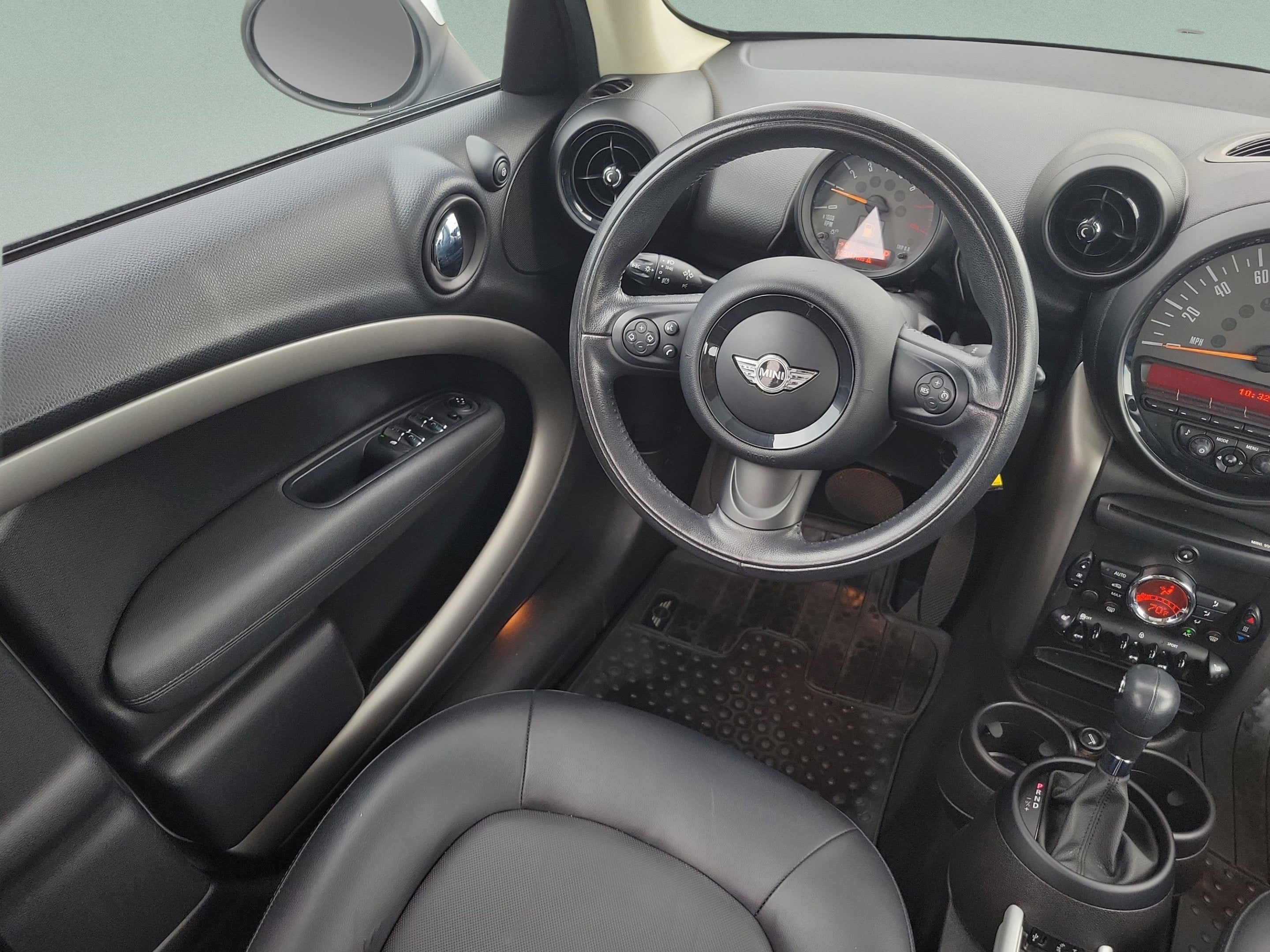 2016 MINI Cooper Countryman Base