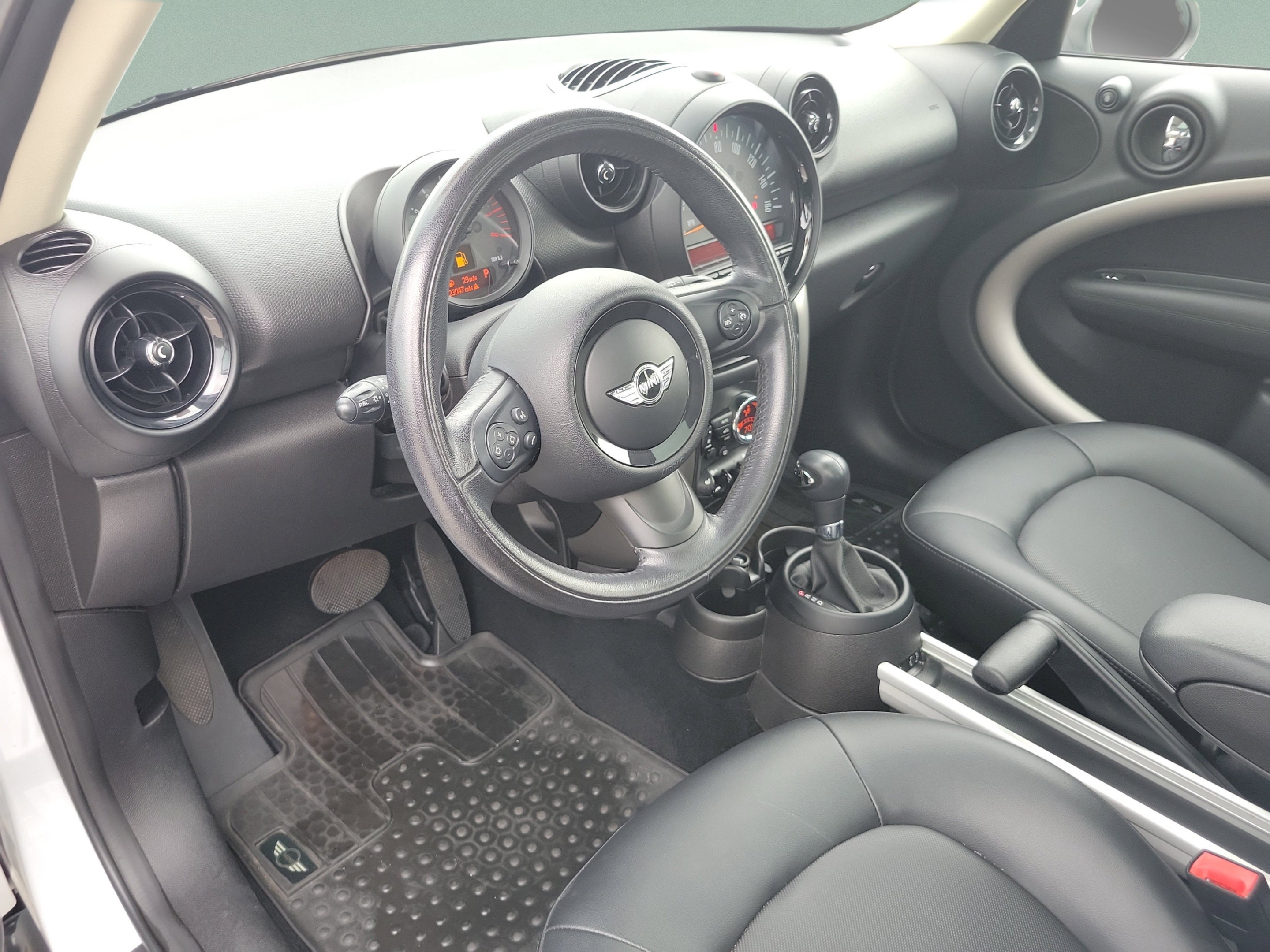 2016 MINI Cooper Countryman Base