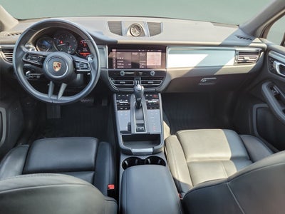 2023 Porsche Macan T