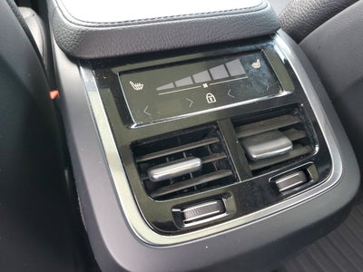 2021 Volvo XC90 Momentum