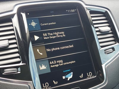2021 Volvo XC90 Momentum