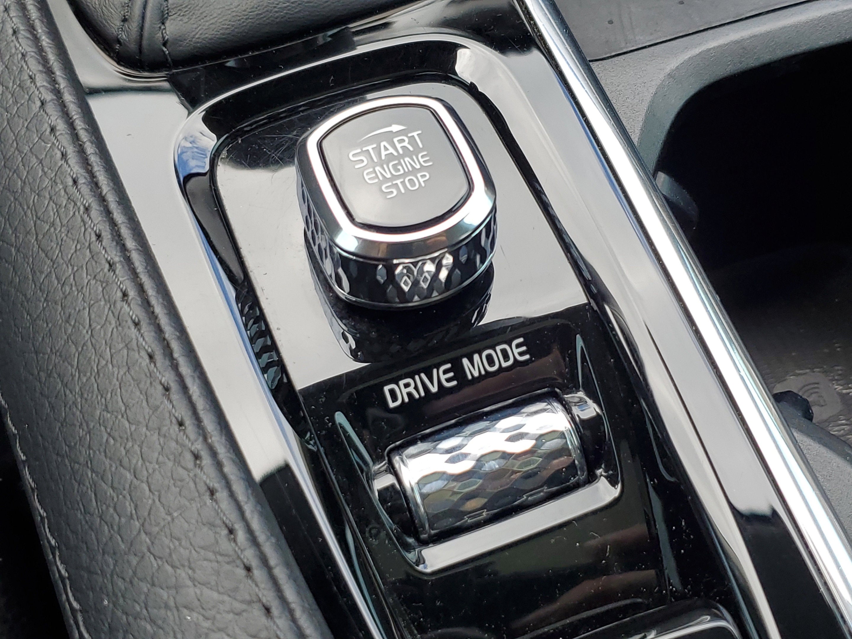 2021 Volvo XC90 Momentum