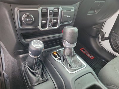2022 Jeep Gladiator Overland